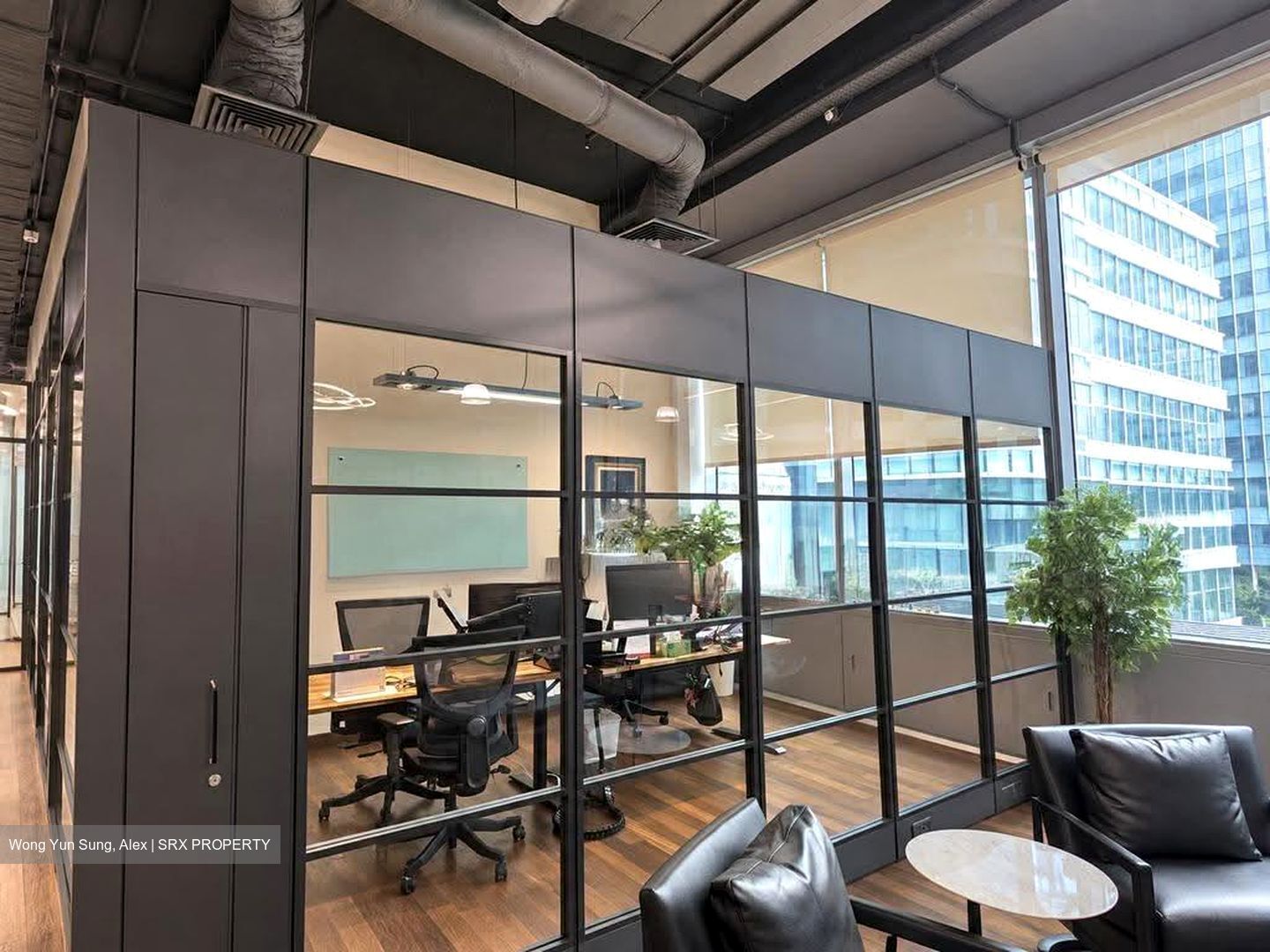 Robinson Square (D1), Office #615634161